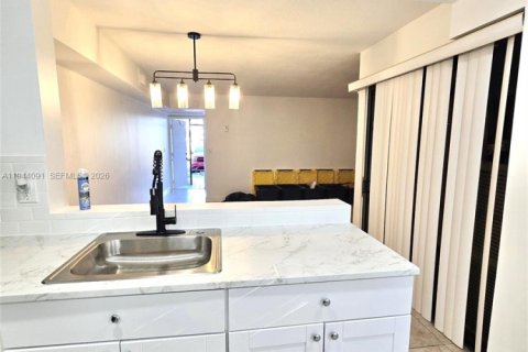 Copropriété à vendre à Homestead, Floride: 2 chambres, 80.17 m2 № 2001322 - photo 7