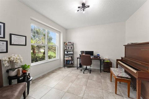 House in DeLand, Florida 4 bedrooms, 332.87 sq.m. № 1757533 - photo 3