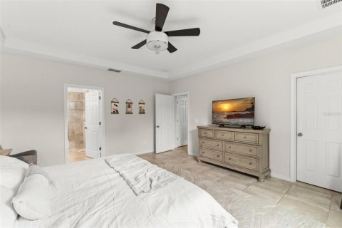 House in DeLand, Florida 4 bedrooms, 332.87 sq.m. № 1757533 - photo 18