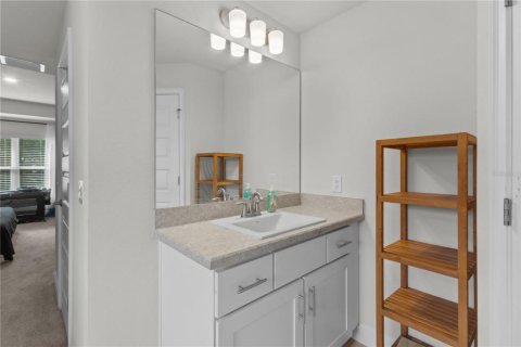 Villa ou maison à vendre à North Port, Floride: 4 chambres, 216.37 m2 № 2419258 - photo 27