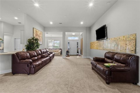 Villa ou maison à vendre à North Port, Floride: 4 chambres, 216.37 m2 № 2419258 - photo 15