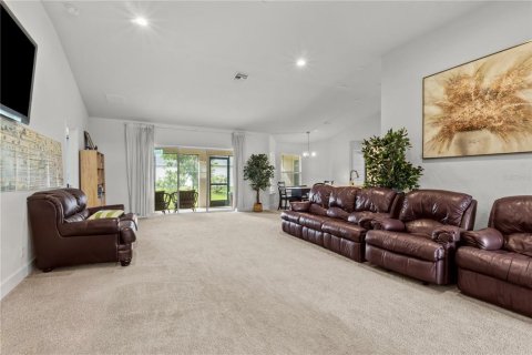 Villa ou maison à vendre à North Port, Floride: 4 chambres, 216.37 m2 № 2419258 - photo 12