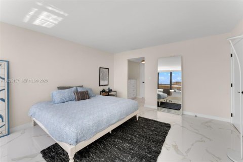 Condominio en venta en Miami, Florida, 2 dormitorios, 174.84 m2 № 2179057 - foto 21