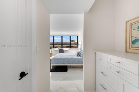 Condominio en venta en Miami, Florida, 2 dormitorios, 174.84 m2 № 2179057 - foto 22