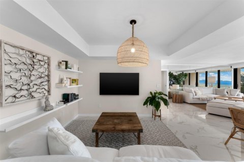 Condominio en venta en Miami, Florida, 2 dormitorios, 174.84 m2 № 2179057 - foto 8