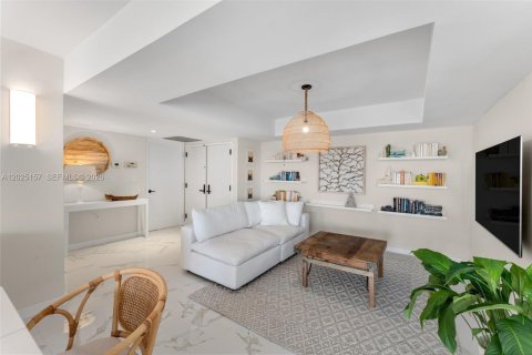 Condominio en venta en Miami, Florida, 2 dormitorios, 174.84 m2 № 2179057 - foto 7