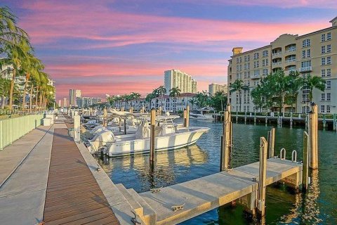 Condo in Aventura, Florida, 1 bedroom  № 1994941 - photo 29