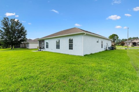 House in Summerfield, Florida 3 bedrooms, 137.03 sq.m. № 1826410 - photo 30
