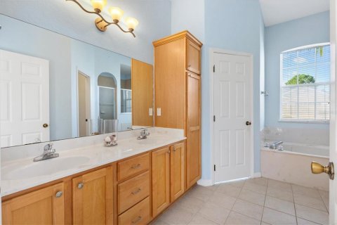 House in Summerfield, Florida 3 bedrooms, 137.03 sq.m. № 1826410 - photo 19