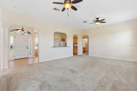 House in Summerfield, Florida 3 bedrooms, 137.03 sq.m. № 1826410 - photo 15