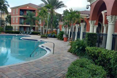 Condominio en alquiler en Miramar, Florida, 1 dormitorio, 72 m2 № 1983756 - foto 26