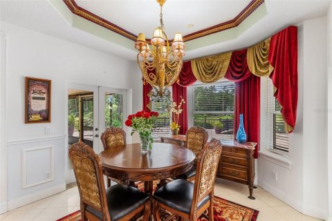 Casa en venta en Winter Springs, Florida, 8 dormitorios, 492.47 m2 № 1902682 - foto 26
