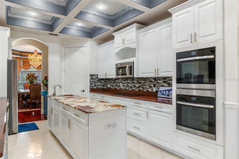 Casa en venta en Winter Springs, Florida, 8 dormitorios, 492.47 m2 № 1902682 - foto 23