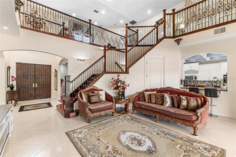Casa en venta en Winter Springs, Florida, 8 dormitorios, 492.47 m2 № 1902682 - foto 28