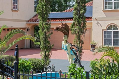 Casa en venta en Winter Springs, Florida, 8 dormitorios, 492.47 m2 № 1902682 - foto 11
