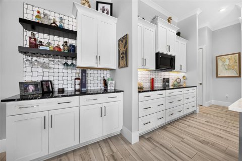 House in Englewood, Florida 3 bedrooms, 194.91 sq.m. № 2258758 - photo 16