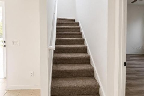 Touwnhouse à louer à Kissimmee, Floride: 4 chambres, 152.55 m2 № 2380573 - photo 6