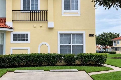 Touwnhouse à louer à Kissimmee, Floride: 4 chambres, 152.55 m2 № 2380573 - photo 2
