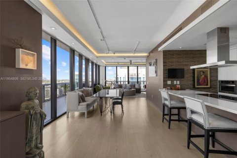 Condominio en alquiler en Miami Beach, Florida, 1 dormitorio, 122.91 m2 № 2008393 - foto 22