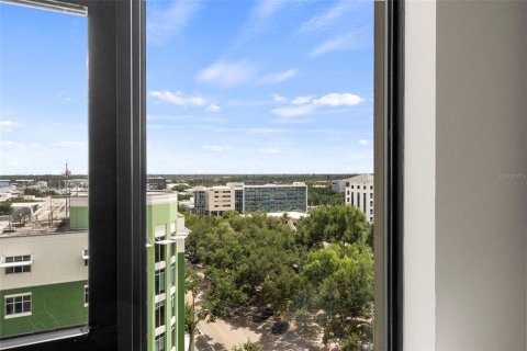 Condo in Saint Petersburg, Florida, 1 bedroom  № 2197726 - photo 28