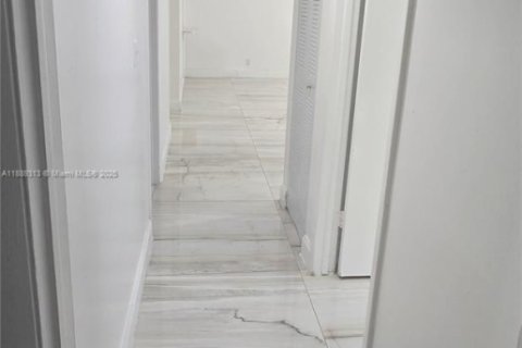 Apartamento en alquiler en Cutler Bay, Florida, 2 dormitorios, 69.68 m2 № 1941295 - foto 20
