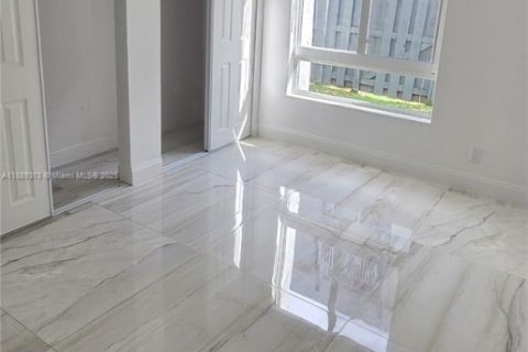 Appartement à louer à Cutler Bay, Floride: 2 chambres, 69.68 m2 № 1941295 - photo 14