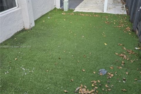 Appartement à louer à Cutler Bay, Floride: 2 chambres, 69.68 m2 № 1941295 - photo 9