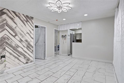 Villa ou maison à vendre à Sanford, Floride: 3 chambres, 142.42 m2 № 2345256 - photo 26