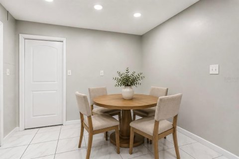 Villa ou maison à vendre à Sanford, Floride: 3 chambres, 142.42 m2 № 2345256 - photo 11