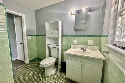 Condominio en alquiler en Miami, Florida, 1 dormitorio № 2059971 - foto 9