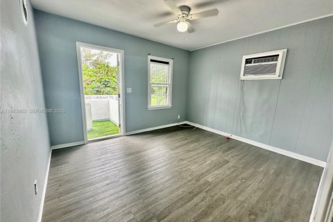 Condominio en alquiler en Miami, Florida, 1 dormitorio № 2059971 - foto 7