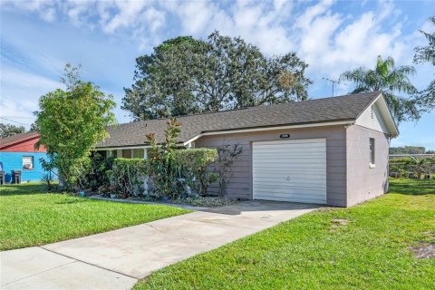 Casa en venta en Orlando, Florida, 3 dormitorios, 95.88 m2 № 1417604 - foto 3