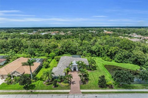 House in Bradenton, Florida 3 bedrooms, 291.06 sq.m. № 1907694 - photo 3