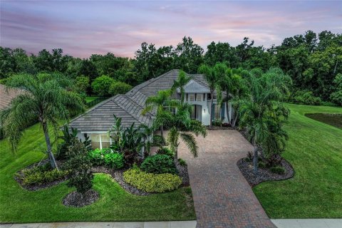 House in Bradenton, Florida 3 bedrooms, 291.06 sq.m. № 1907694 - photo 2