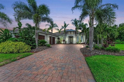 House in Bradenton, Florida 3 bedrooms, 291.06 sq.m. № 1907694 - photo 1