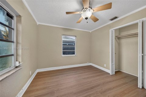 Villa ou maison à louer à Oakland Park, Floride: 2 chambres, 76.92 m2 № 2023362 - photo 21