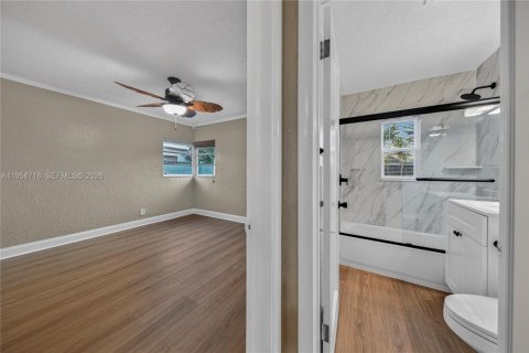 Villa ou maison à louer à Oakland Park, Floride: 2 chambres, 76.92 m2 № 2023362 - photo 14