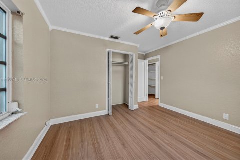 Villa ou maison à louer à Oakland Park, Floride: 2 chambres, 76.92 m2 № 2023362 - photo 20