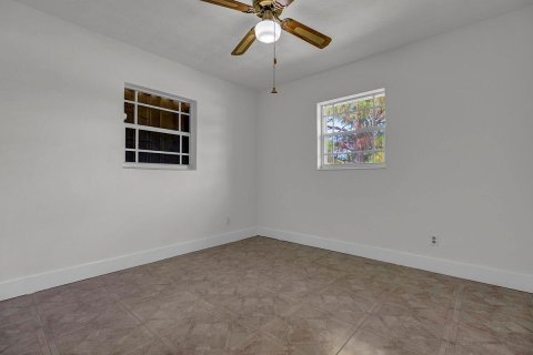 Casa en venta en Hollywood, Florida, 3 dormitorios, 113.15 m2 № 2251954 - foto 24