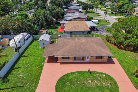 Casa en venta en Hollywood, Florida, 3 dormitorios, 113.15 m2 № 2251954 - foto 2