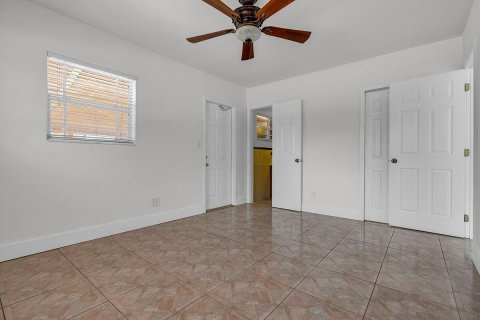 Casa en venta en Hollywood, Florida, 3 dormitorios, 113.15 m2 № 2251954 - foto 15
