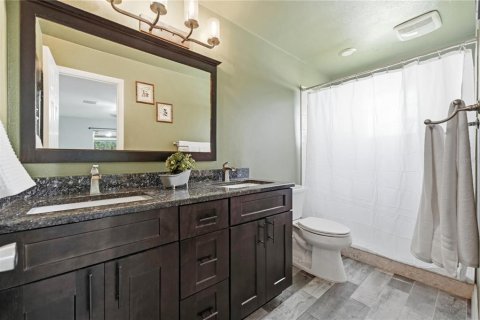 Villa ou maison à vendre à Orlando, Floride: 3 chambres, 174.01 m2 № 2330420 - photo 13