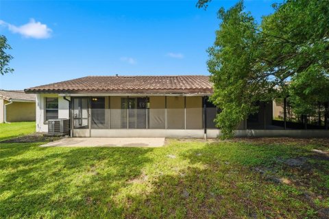 Villa ou maison à vendre à Orlando, Floride: 3 chambres, 174.01 m2 № 2330420 - photo 25