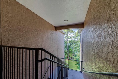 Condo in Orlando, Florida, 2 bedrooms  № 1831572 - photo 4