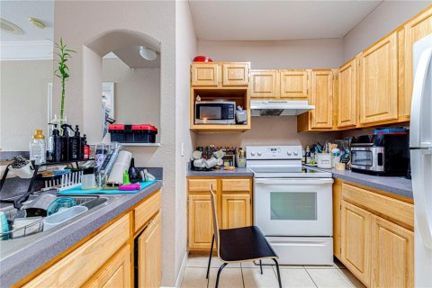 Condo in Orlando, Florida, 2 bedrooms  № 1831572 - photo 7