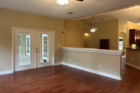 House in Dunnellon, Florida 4 bedrooms, 263.29 sq.m. № 1900445 - photo 24