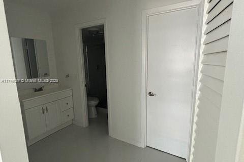 Condo in Hallandale Beach, Florida, 2 bedrooms  № 1612009 - photo 3