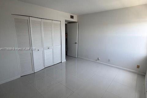 Condo in Hallandale Beach, Florida, 2 bedrooms  № 1612009 - photo 4