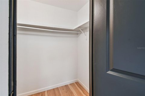 Casa en venta en Seminole, Florida, 3 dormitorios, 125.6 m2 № 1918283 - foto 24