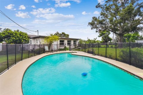 Casa en venta en Seminole, Florida, 3 dormitorios, 125.6 m2 № 1918283 - foto 30